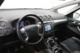 Ford S-Max, 1.6, 118 kW, бензин, механическая, передний привод