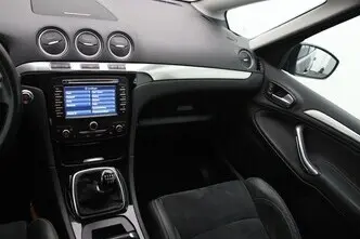 Ford S-Max, 1.6, 118 kW, бензин, механическая, передний привод