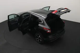 Nissan Qashqai, 1.2, 85 kW, бензин, механическая, передний привод