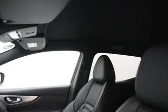 Nissan Qashqai, 1.2, 85 kW, бензин, механическая, передний привод