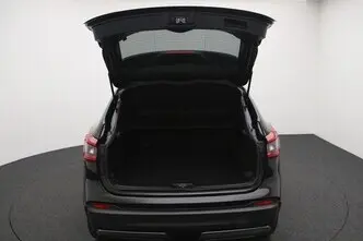 Nissan Qashqai, 1.2, 85 kW, бензин, механическая, передний привод