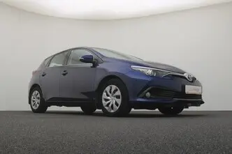 Toyota Auris, 1.6, 97 kW, bensiin, automaat, esivedu