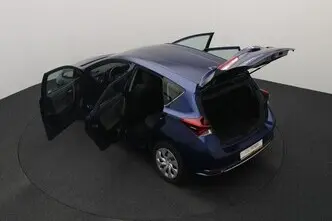 Toyota Auris, 1.6, 97 kW, bensiin, automaat, esivedu