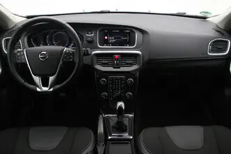 Volvo V40, 2.0, 90 kW, petrol, manual, front-wheel drive