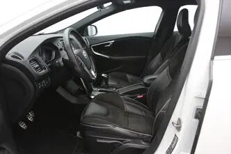 Volvo V40, 2.0, 88 kW, diisel, manuaal, esivedu