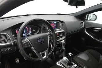 Volvo V40, 2.0, 88 kW, diisel, manuaal, esivedu