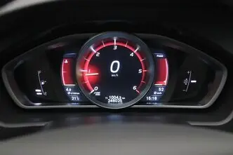 Volvo V40, 2.0, 88 kW, diisel, manuaal, esivedu