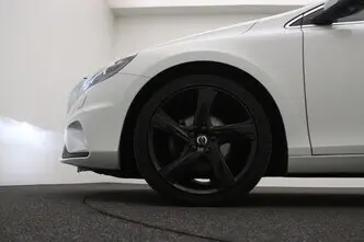 Volvo V40, 2.0, 88 kW, diisel, manuaal, esivedu