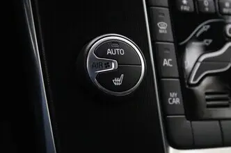 Volvo V40, 2.0, 88 kW, diisel, manuaal, esivedu