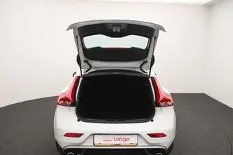 Volvo V40, 2.0, 88 kW, diisel, manuaal, esivedu