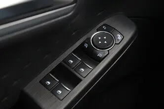 Ford Kuga, 2.5, 112 kW, pistikhübriid, automaat, esivedu
