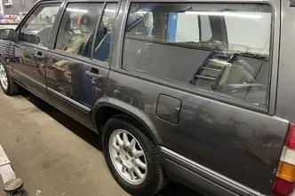Volvo 940, 2.3, 96 kW, bensiin, manuaal, tagavedu