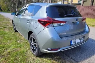Toyota Auris, 1.8, 73 kW, hübriid, automaat, esivedu