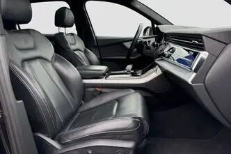 Audi Q7, 3.0, 250 kW, hybrid, automatic, four-wheel drive