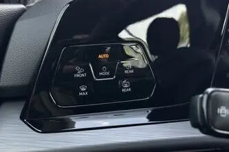 Volkswagen Golf, 2.0, 110 kW, дизель, автомат, передний привод