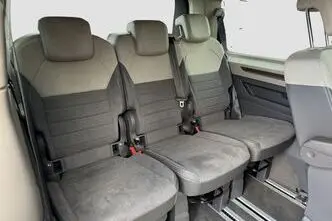 Volkswagen Multivan, 2.0, 110 kW, diesel, automatic, front-wheel drive