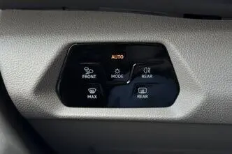 Volkswagen Multivan, 2.0, 110 kW, diesel, automatic, front-wheel drive