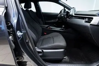 Toyota C-HR, 1.8, 90 kW, pistikhübriid, automaat, esivedu