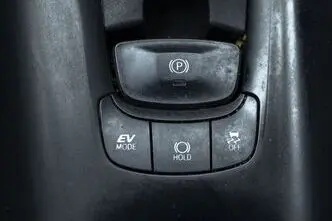 Toyota C-HR, 1.8, 90 kW, pistikhübriid, automaat, esivedu