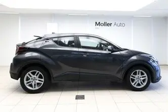 Toyota C-HR, 1.8, 90 kW, pistikhübriid, automaat, esivedu