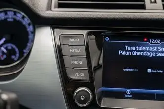 Škoda Fabia, 1.0, 70 kW, bensiin, manuaal, esivedu