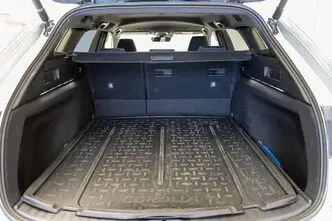 Toyota Corolla, 1.8, 72 kW, hübriid, automaat, esivedu