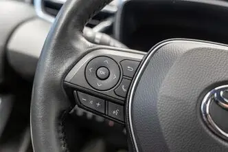 Toyota Corolla, 1.8, 72 kW, hübriid, automaat, esivedu