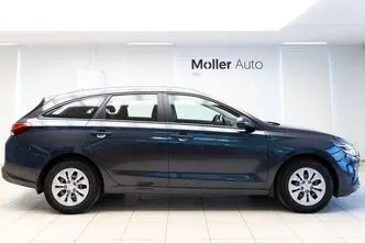 Hyundai i30, 1.4, 81 kW, бензин, механическая, передний привод