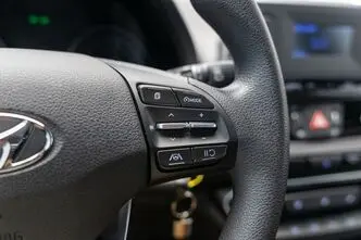 Hyundai i30, 1.4, 81 kW, бензин, механическая, передний привод