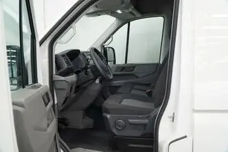 Volkswagen Crafter, 2.0, 103 kW, diesel, manual, front-wheel drive