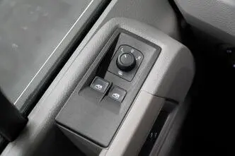 Volkswagen Crafter, 2.0, 103 kW, diesel, manual, front-wheel drive