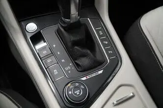Volkswagen Tiguan, 2.0, 132 kW, bensiin, automaat, nelikvedu