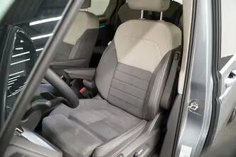 Volkswagen Multivan, 2.0, 110 kW, diesel, automatic, front-wheel drive