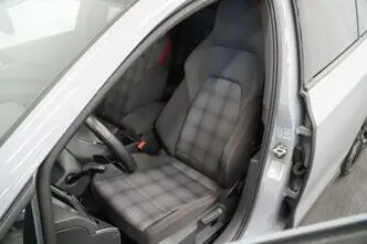 Volkswagen Golf, 2.0, 180 kW, бензин, автомат, передний привод