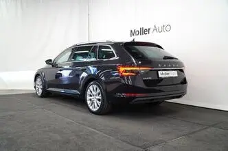Škoda Superb, 1.4, 115 kW, подключаемый гибрид, автомат, передний привод