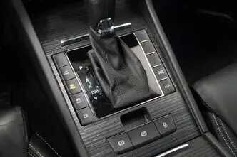 Škoda Superb, 1.4, 115 kW, pistikhübriid, automaat, esivedu