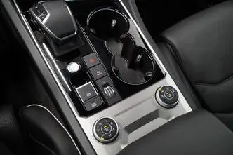 Volkswagen Touareg, 3.0, 250 kW, hybrid, automatic, four-wheel drive