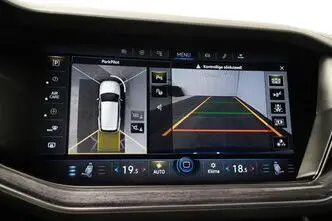 Volkswagen Touareg, 3.0, 250 kW, hybrid, automatic, four-wheel drive