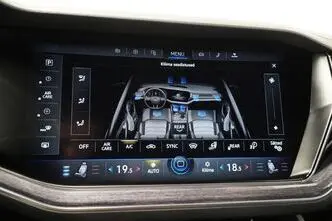 Volkswagen Touareg, 3.0, 250 kW, hybrid, automatic, four-wheel drive