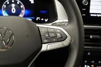 Volkswagen T-Roc, 1.5, 110 kW, бензин, автомат, передний привод