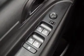 Hyundai i20, 1.0, 73.5 kW, hübriid, automaat, esivedu