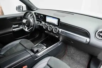Mercedes-Benz GLB 250, 2.0, 110 kW, diesel, automatic, front-wheel drive