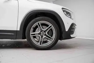Mercedes-Benz GLB 250, 2.0, 110 kW, diesel, automatic, front-wheel drive
