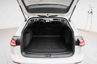 Volkswagen Golf, 1.5, 96 kW, hübriid, automaat, esivedu