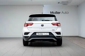 Volkswagen T-Roc, 2.0, 110 kW, дизель, автомат, полный привод