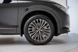 Volkswagen Tiguan, 2.0, 110 kW, diesel, automatic, front-wheel drive