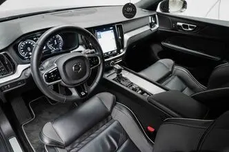 Volvo S60, 2.0, 140 kW, бензин, автомат, передний привод