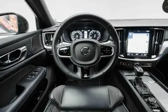 Volvo S60, 2.0, 140 kW, бензин, автомат, передний привод