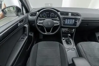 Volkswagen Tiguan, 1.4, 180 kW, petrol, automatic, front-wheel drive