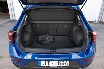 Volkswagen T-Roc, 1.5, 110 kW, bensiin, automaat